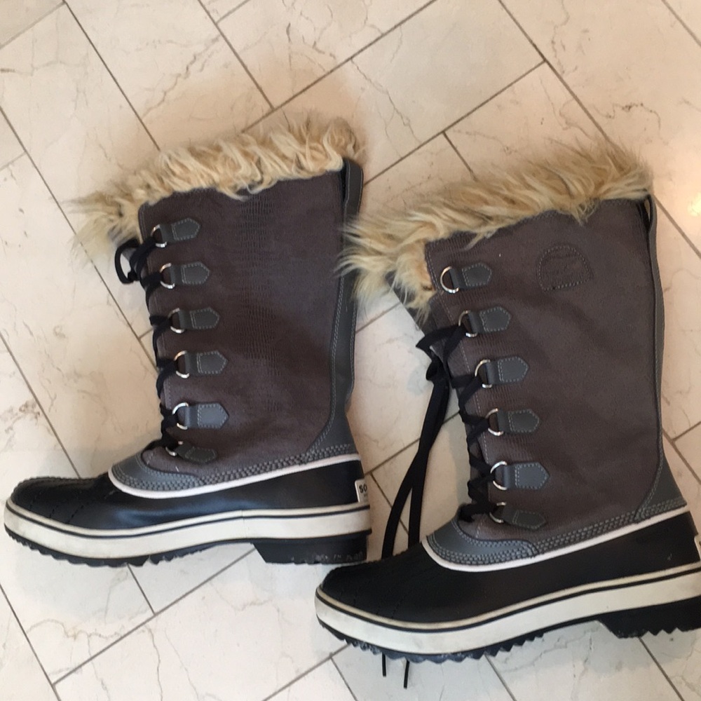 Sorel Snow boots